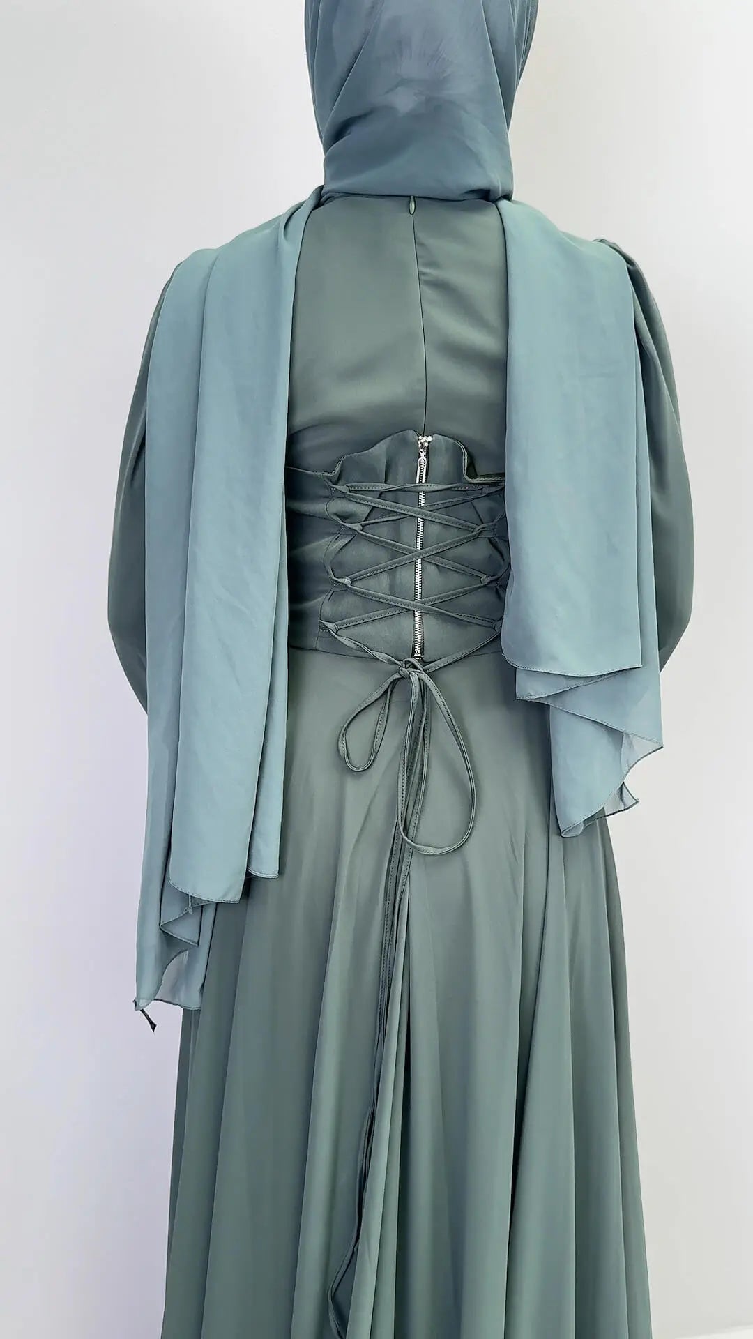 Tisla Evening dress Green