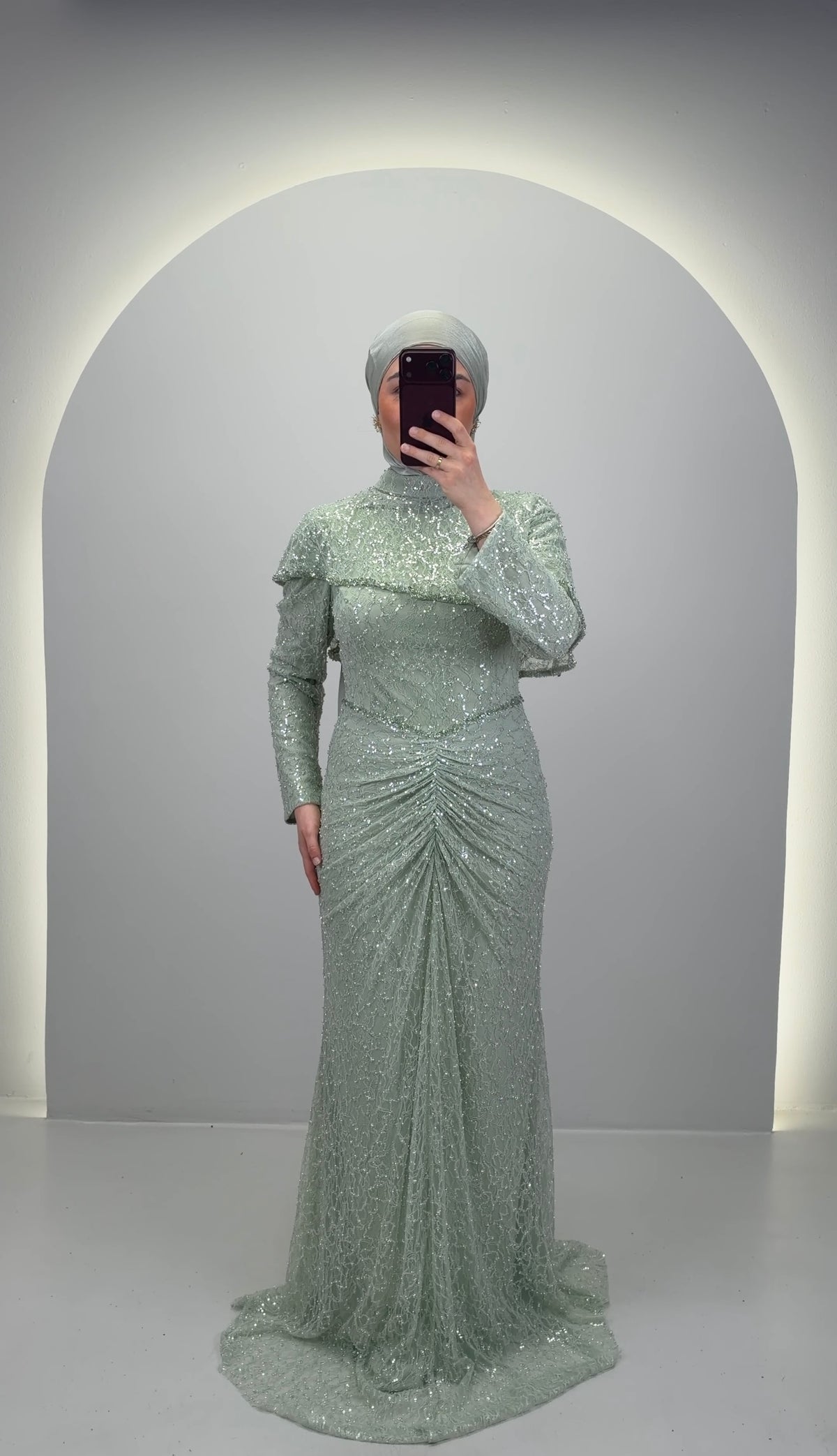 Esiyan Evening dress