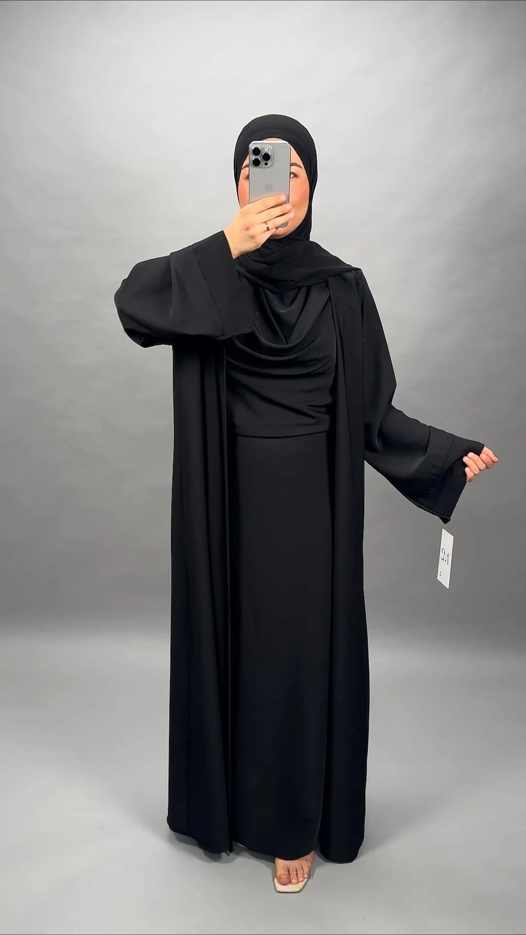 Sema Abaya black