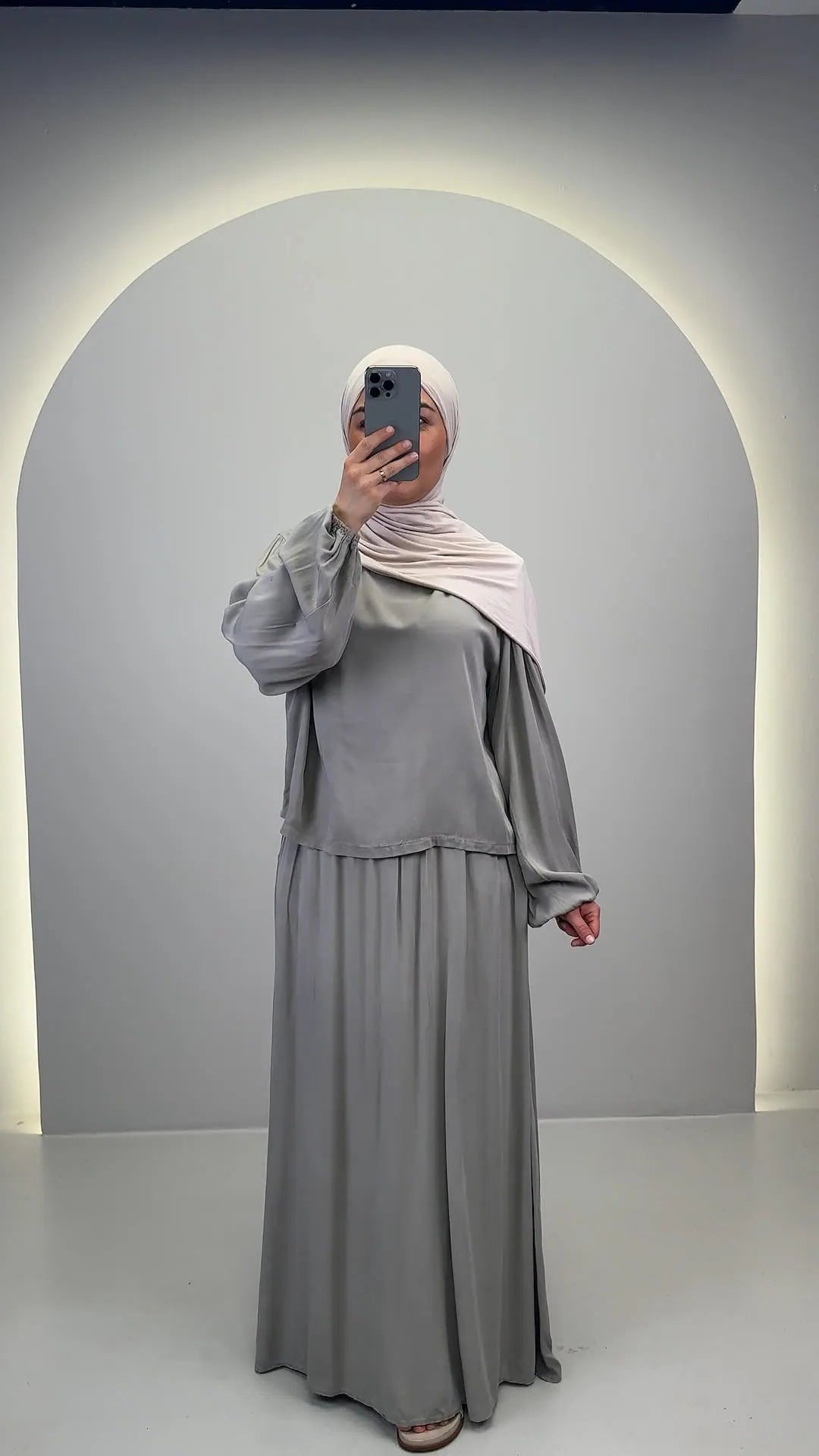 Aren Outfit