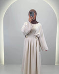<tc>L</tc>Robe beige