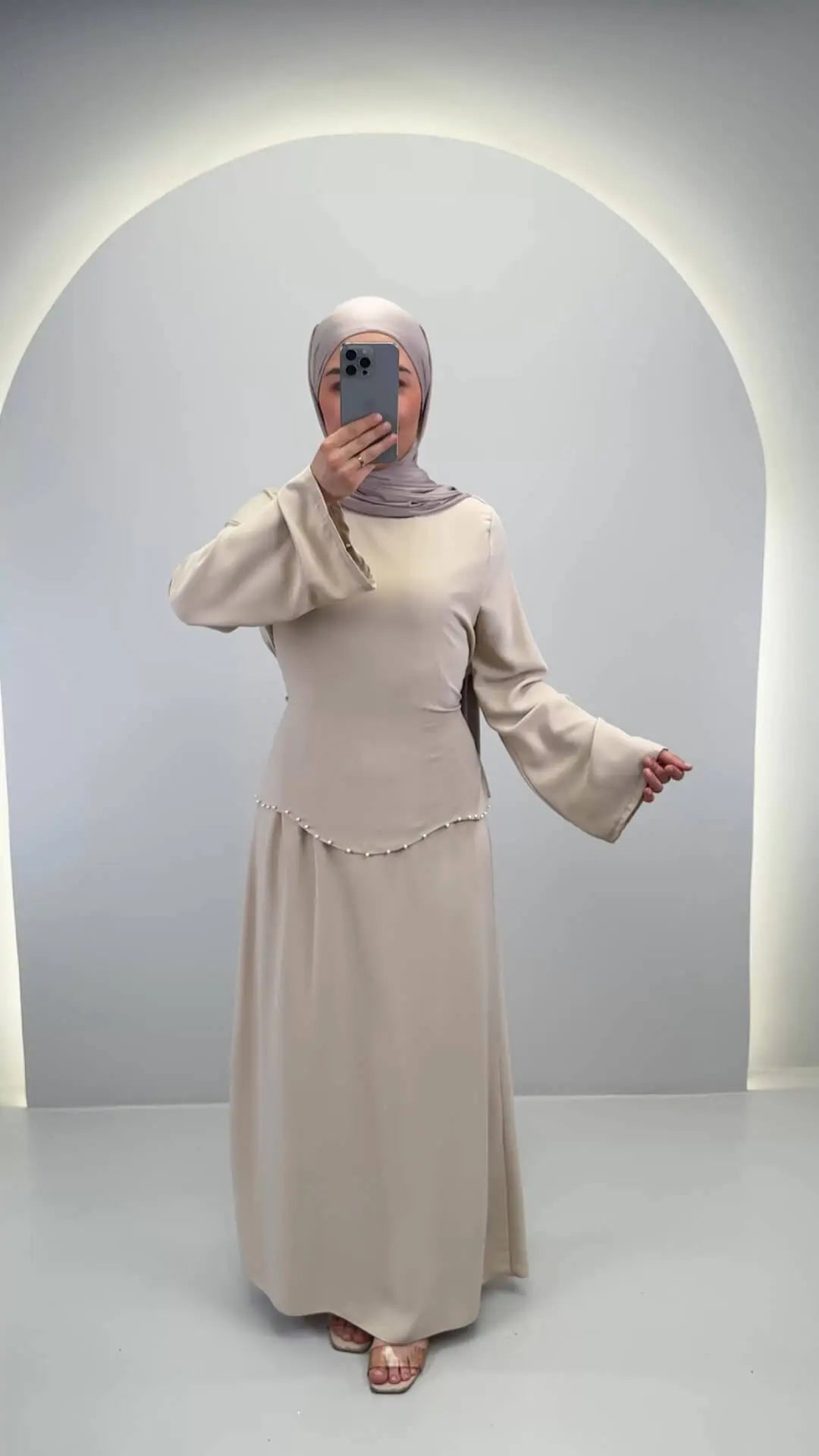 Aramiel Abendkleid Beige