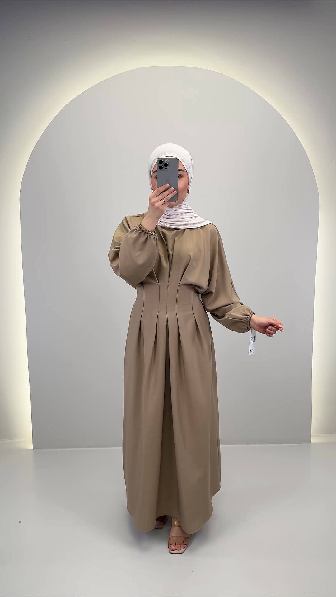 Loya Kleid Beige