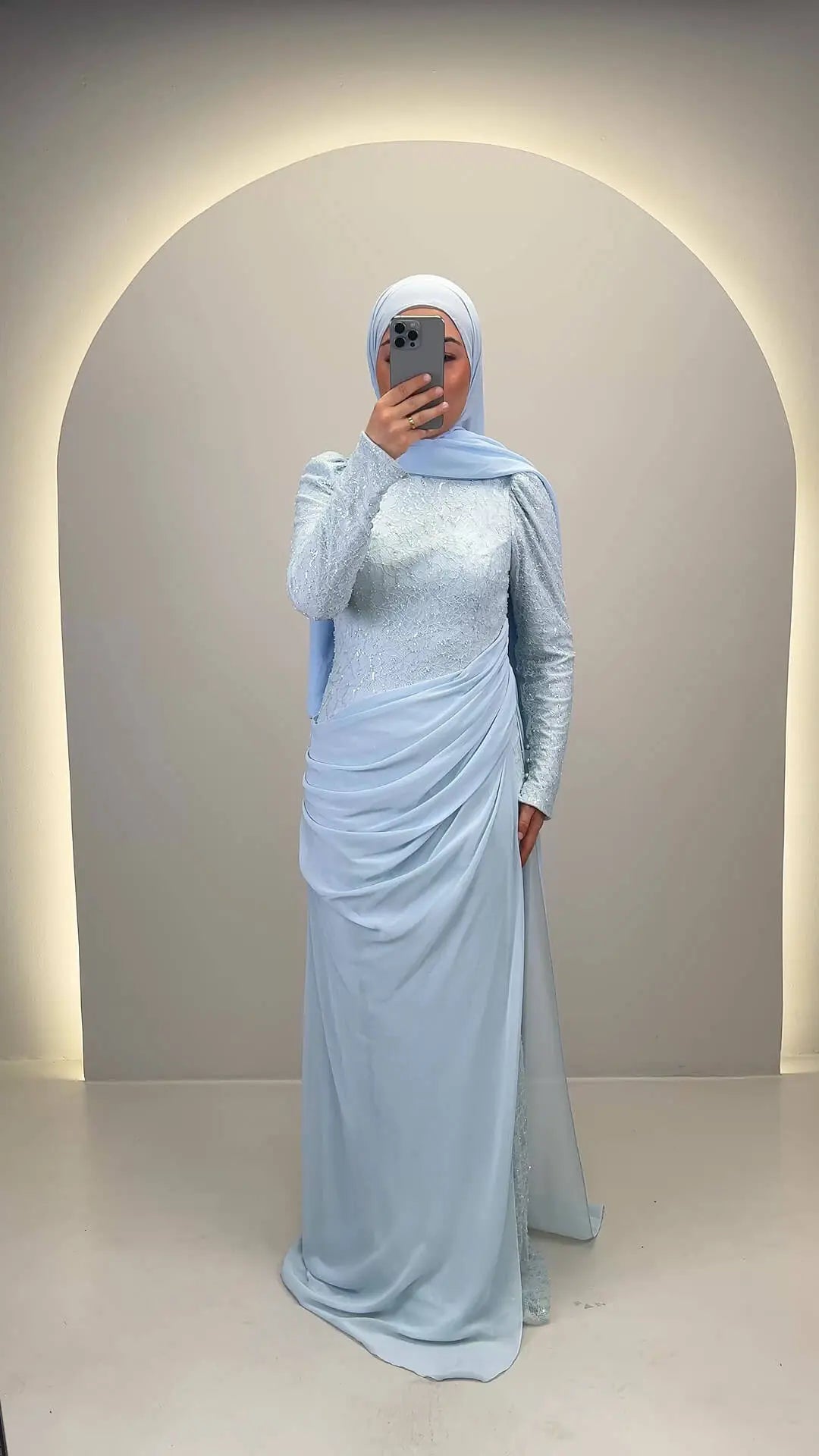 Aliraya Abendkled