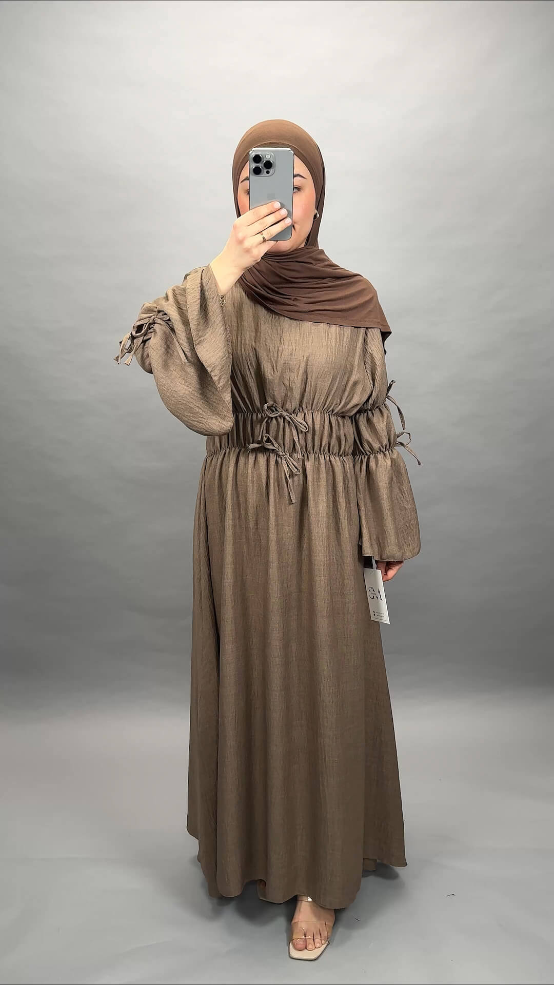 Hiraya Kleid Braun