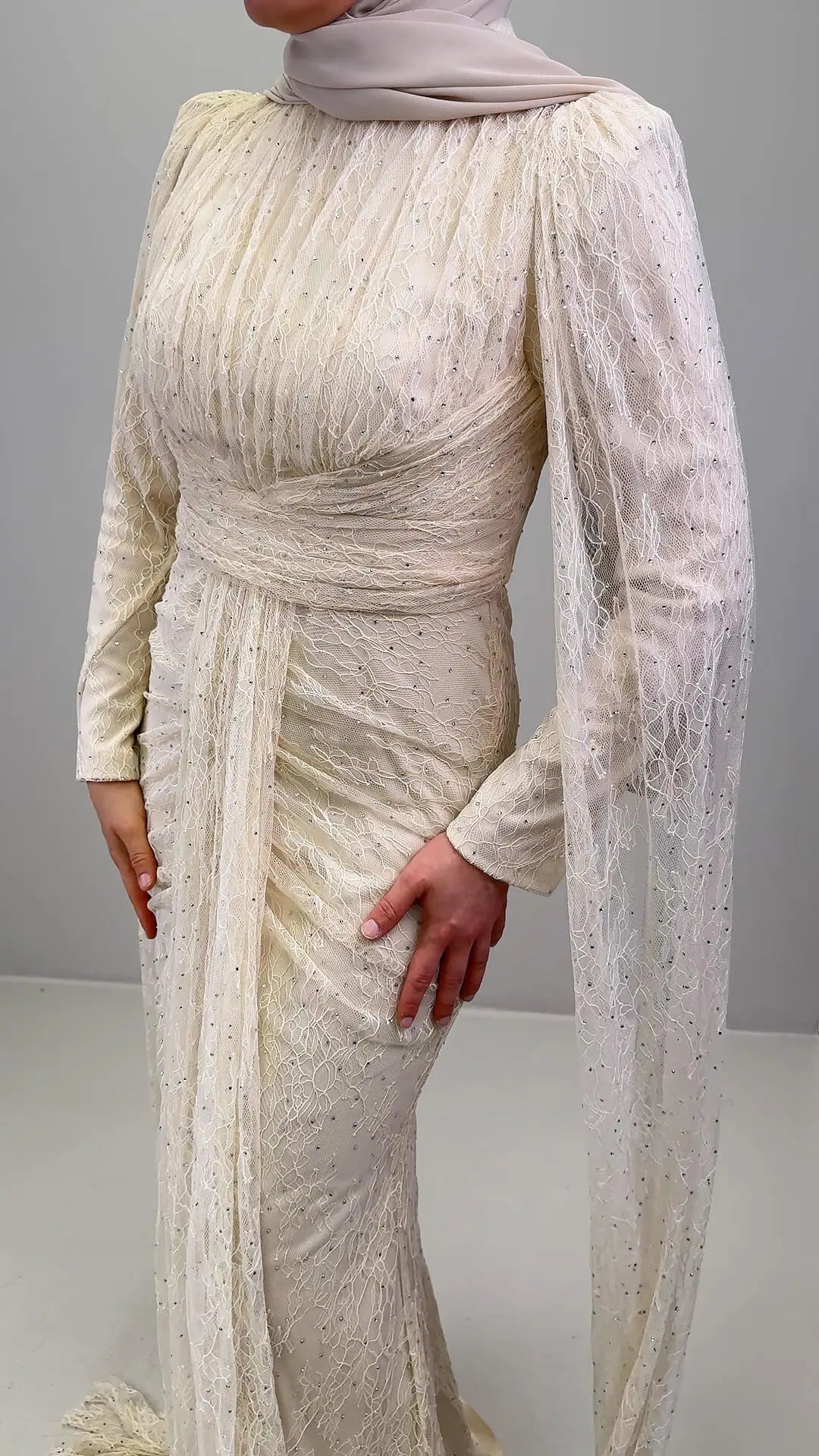 Nirama Evening dress Cream White
